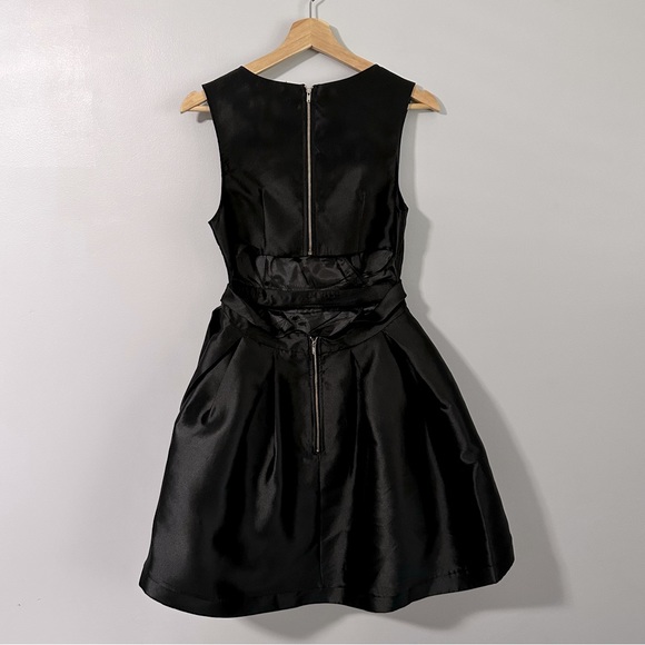 HONEY Satin Skater Dress - Picture 2 of 5